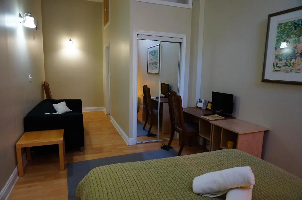 Kaisar Guest House Toronto
