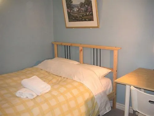 Kaisar Guest House Toronto