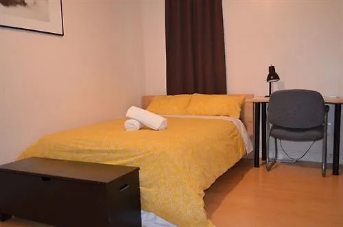**  Kaisar Guest House Toronto Canada